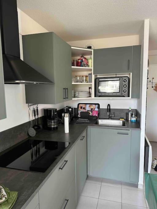 Appartement Face A La Mer Canet En Roussillon Esterno foto